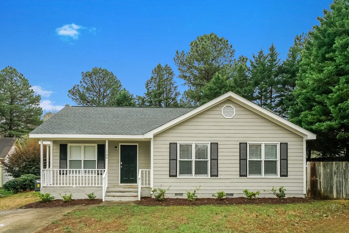100 Princess Cres in Knightdale, NC - Building Photo