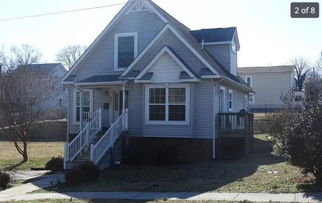 property at 401 E 15th St