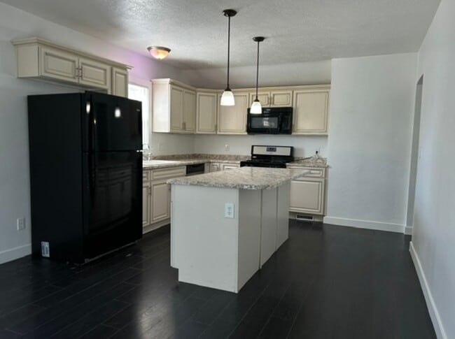 property at 51 N Chicago St