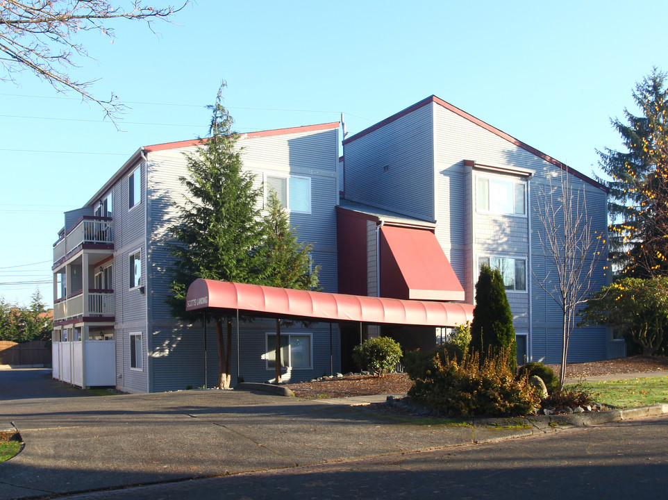 Scott's Landing in Tacoma, WA - Building Photo