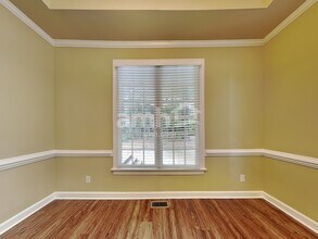 1100 Secotan Pl in Fuquay Varina, NC - Foto de edificio - Building Photo