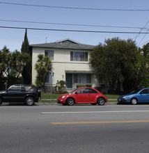 Moorpark Street Apartments in Sherman Oaks, CA - Building Photo - Other