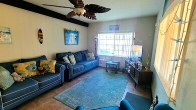 7400 Harding Ave in Miami, FL - Foto de edificio - Building Photo