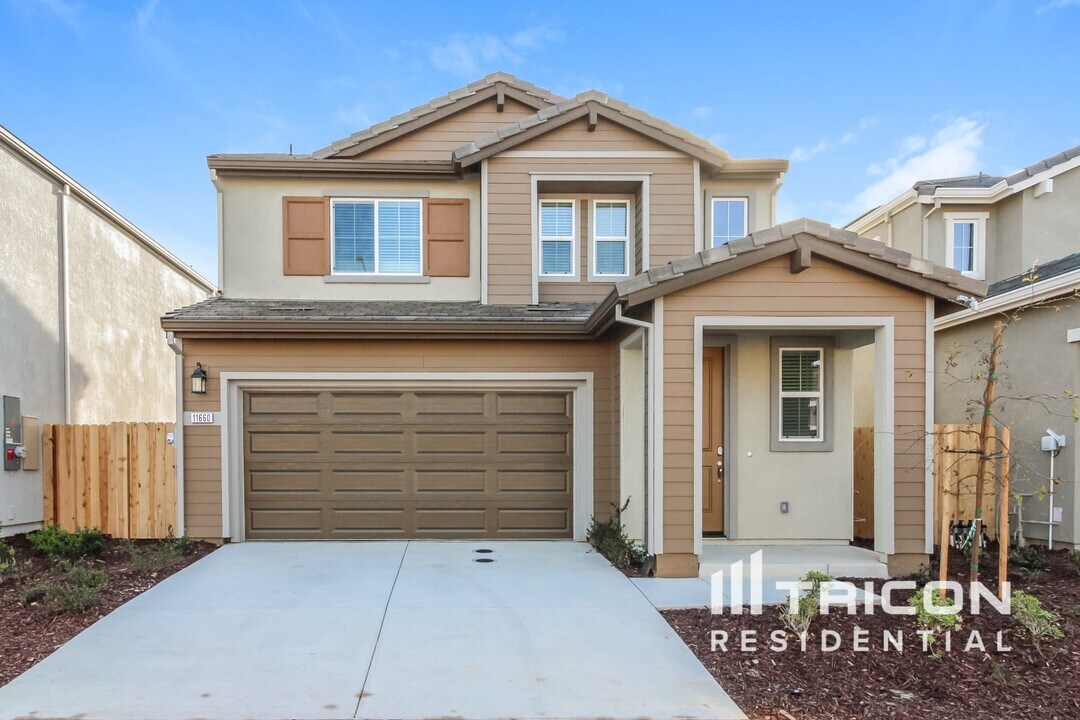 11660 Fiorenza Ln in Rancho Cordova, CA - Building Photo