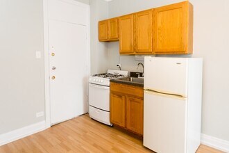3834 N Fremont St in Chicago, IL - Building Photo - Building Photo