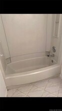 2771 Riverside Dr-Unit -414A in Coral Springs, FL - Foto de edificio - Building Photo