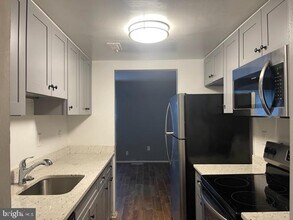 1805 Falcon Ct in Severn, MD - Building Photo - Building Photo