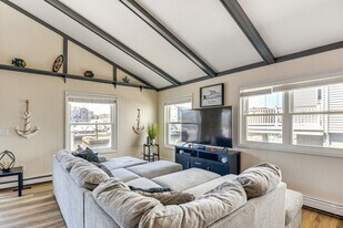 1404 Hilo Bay Dr in Forked River, NJ - Building Photo