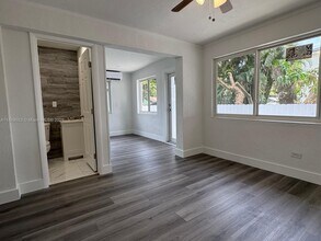 3368 NW 51st Terrace in Miami, FL - Building Photo - Building Photo