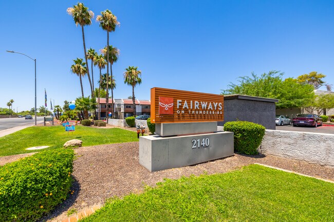 Fairways on Thunderbird in Phoenix, AZ - Building Photo - Building Photo