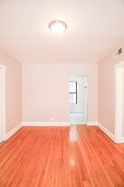 2625 N Spaulding Ave, Unit 3 in Chicago, IL - Building Photo