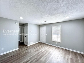 5014 Shubert Cove in Memphis, TN - Building Photo - Building Photo