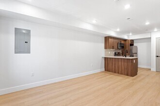 118 E Huntingdon St in Philadelphia, PA - Building Photo - Building Photo