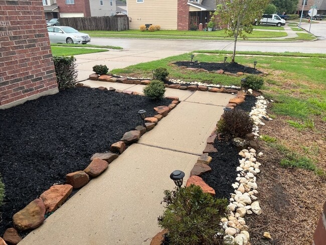 1907 Cold River Dr in Humble, TX - Building Photo - Building Photo