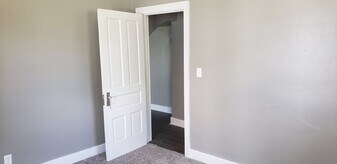 103-832 S Washington St in Kokomo, IN - Building Photo