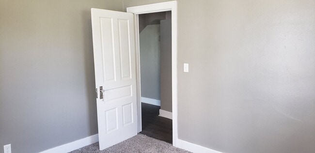 property at 103-832 S Washington St