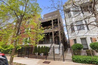 3336 N Kenmore Ave in Chicago, IL - Building Photo - Building Photo