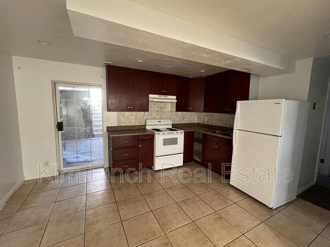4577 Twilight Dr in Kearns, UT - Building Photo - Building Photo