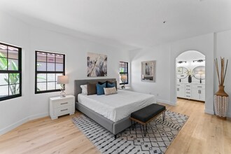 29092 Laurel Valley Dr in Vista, CA - Foto de edificio - Building Photo