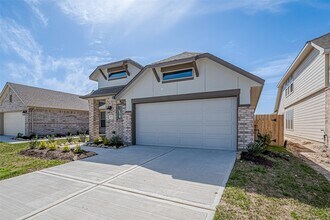 31953 Retama Rnch Dr in Spring, TX - Building Photo - Building Photo