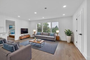 74 Broadway in Freeport, NY - Building Photo