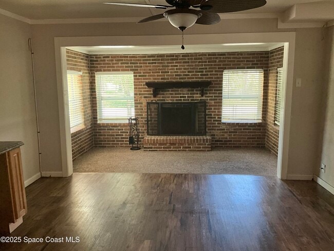 2886 Pollak Ave NE in Palm Bay, FL - Foto de edificio - Building Photo