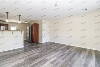 2238 Outlook Dr in St. Louis, MO - Building Photo - Building Photo