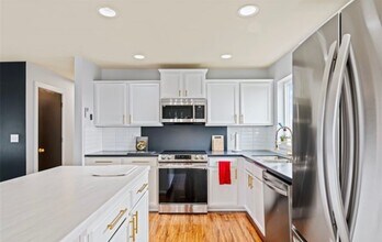 300 E Country Side Ave in Ellensburg, WA - Building Photo - Building Photo