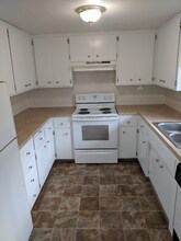 3213 Grand Ave in Des Moines, IA - Building Photo - Building Photo