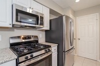 12814 Crystal Cove Dr photo'