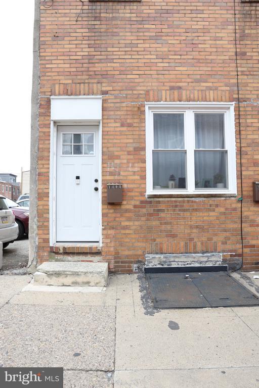 1404 S 2nd St in Philadelphia, PA - Building Photo - Building Photo