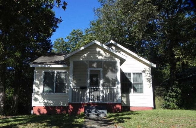 property at 2929 Pierpont Ave