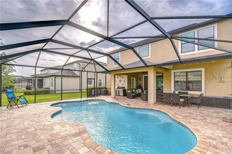 19533 Whispering Brook Dr in Tampa, FL - Building Photo - Building Photo