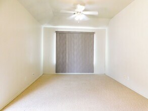 3707 Littleleaf Dr in Killeen, TX - Foto de edificio - Building Photo
