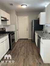 1911 Bogatto St in La Marque, TX - Building Photo - Building Photo