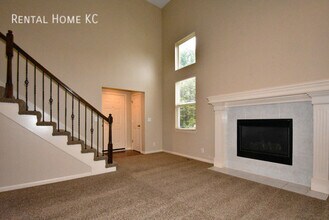 14807 Robinson St in Overland Park, KS - Building Photo - Building Photo