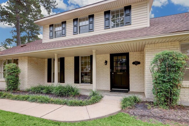 1810 Nocturne Ln in Houston, TX - Foto de edificio - Building Photo