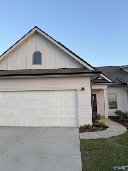 159 Little Britain St in Madison, AL - Building Photo