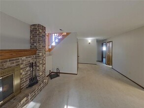 1701 116th St E in Burnsville, MN - Building Photo - Building Photo