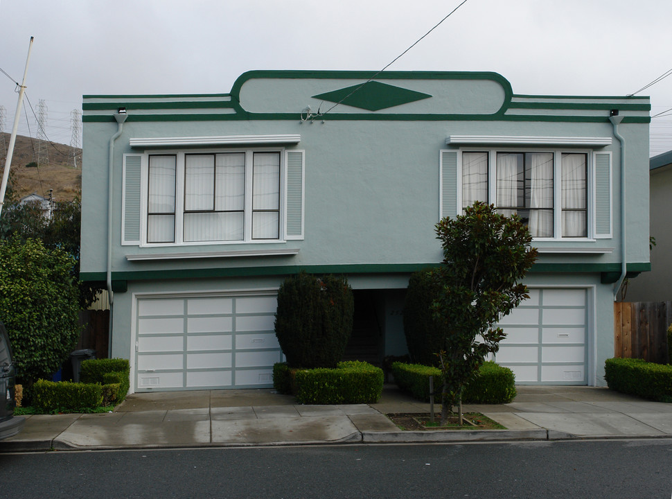 252 Armour Ave in South San Francisco, CA - Foto de edificio