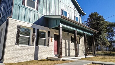 2813 Mead Rd in Macon, GA - Building Photo - Building Photo