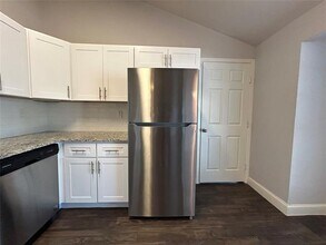 7012 Newberry Ct E in Fort Worth, TX - Building Photo - Building Photo