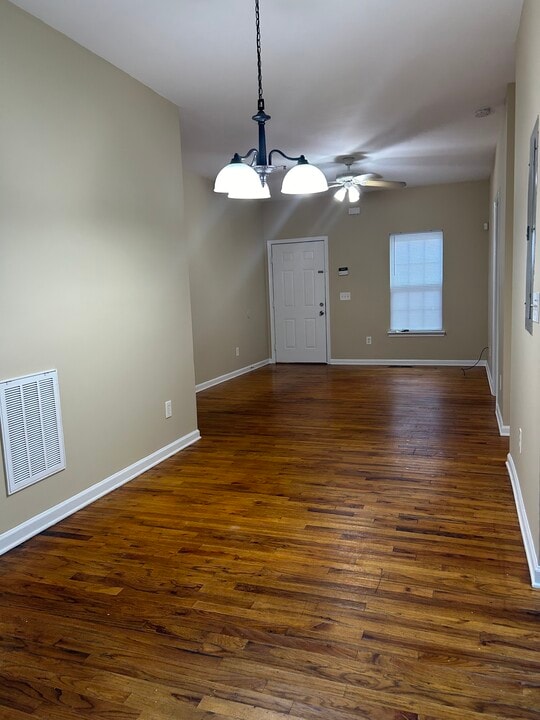 1651 Massachusetts Ave SW, Unit 23 in Marietta, GA - Foto de edificio