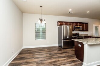 1161 Pebble Ridge Dr in Hampton, GA - Foto de edificio - Building Photo