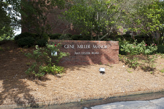 Gene Miller Manor in Union City, GA - Foto de edificio - Building Photo