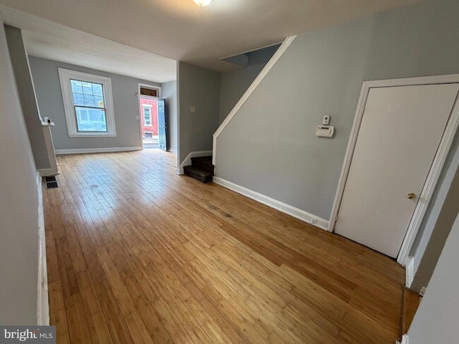 property at 3462 N Lee St