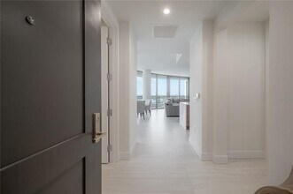 2103 Bayshore Blvd in Tampa, FL - Building Photo - Building Photo