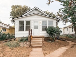 2938 4th Ave in Council Bluffs, IA - Building Photo - Building Photo