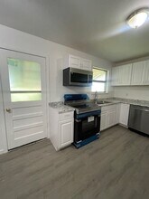 12015 Galva Dr in Dallas, TX - Building Photo - Building Photo