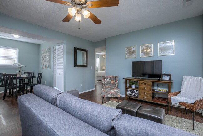 property at 4115 Warwick Blvd